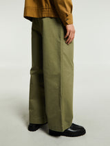 Noah - Single-Pleat Baggy Pant in Army Green