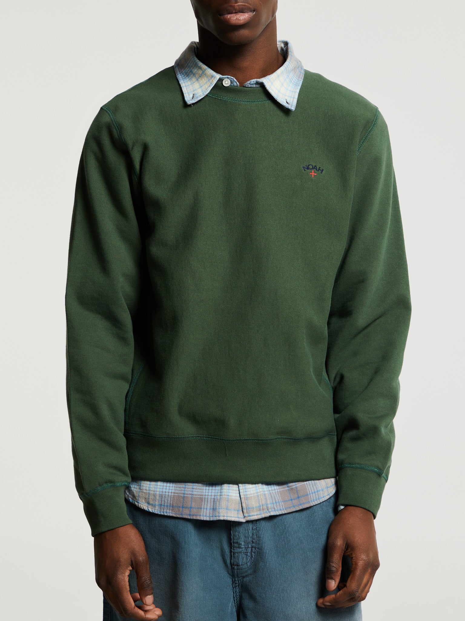 Noah - Classic Crewneck in Green