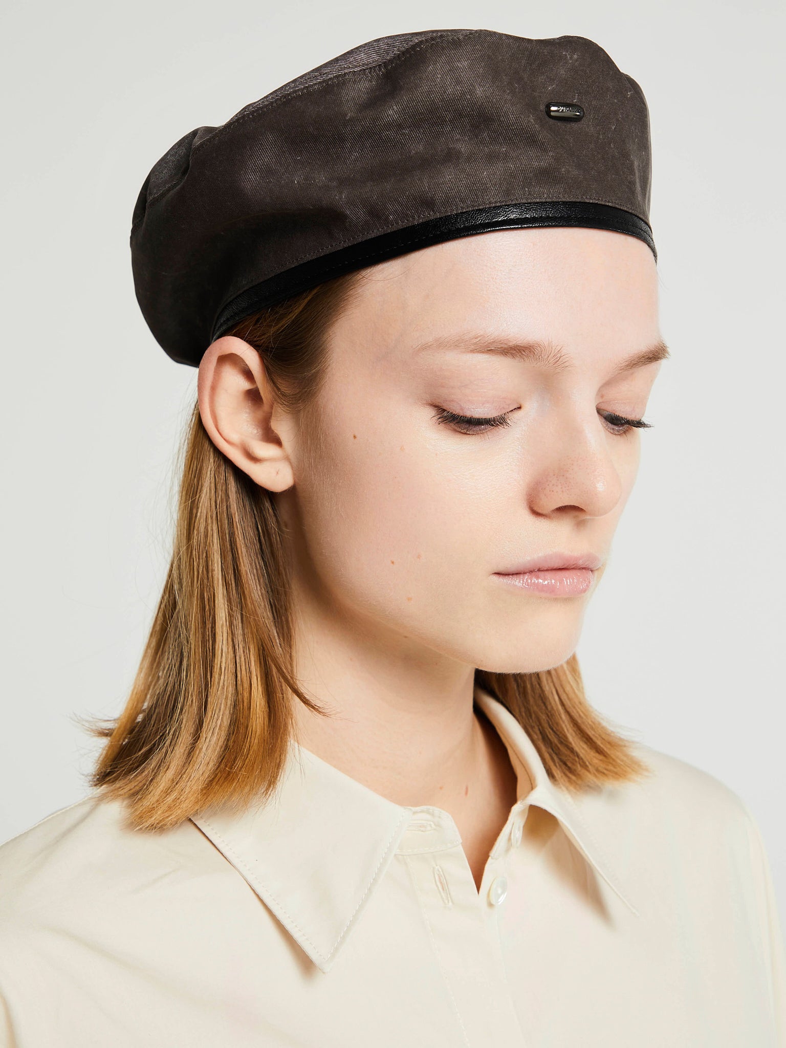 Our Legacy - Beret in Brown Wash Out