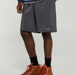 Patagonia - M's Terrebonne Shorts in Forge Grey