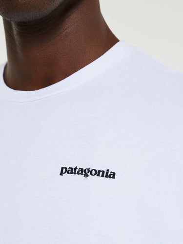 Patagonia - P-6 Logo T-shirt in White