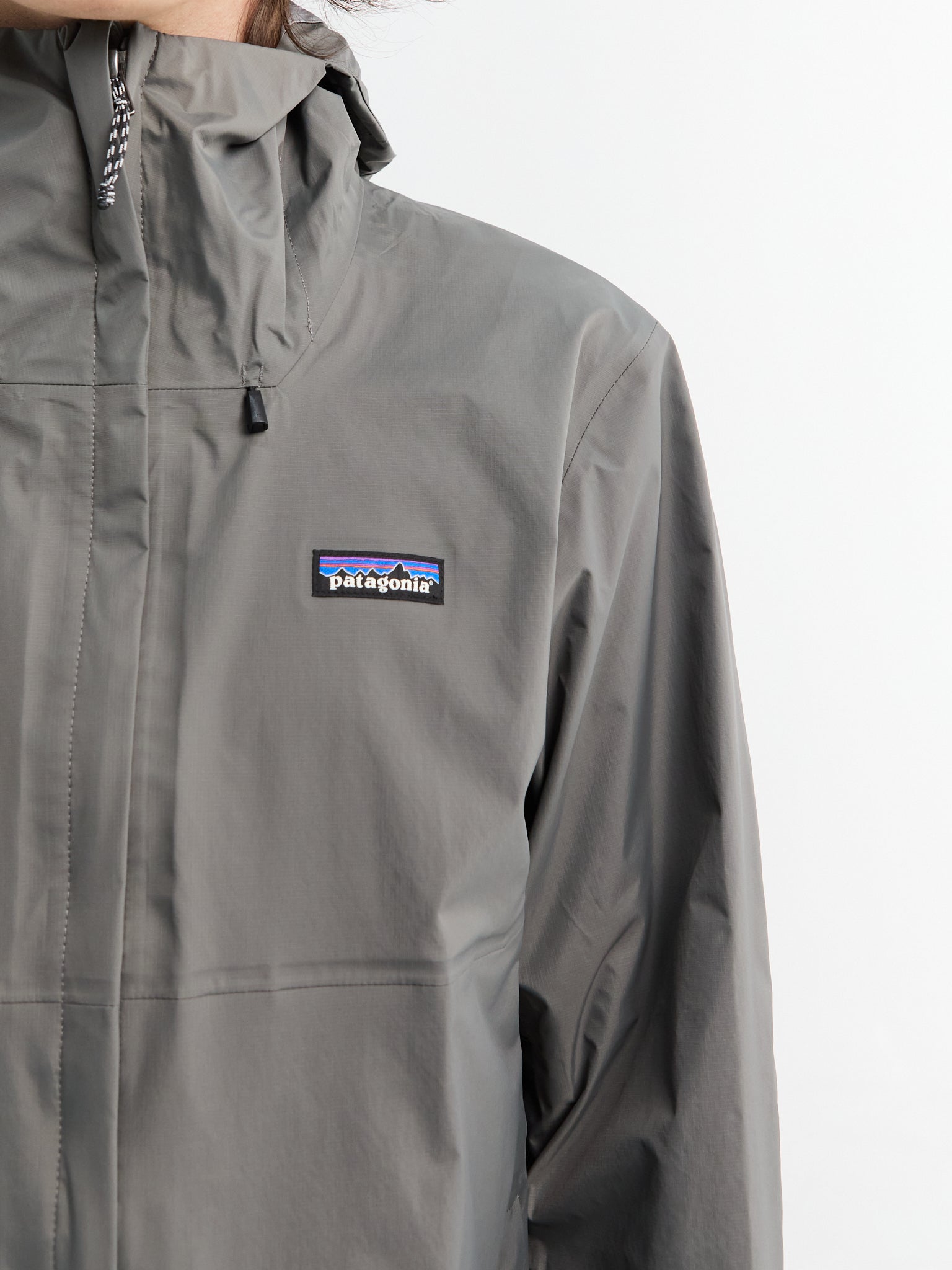 Patagonia - M's Torrentshell 3L Rain Jacket in Noble Grey – Stoy