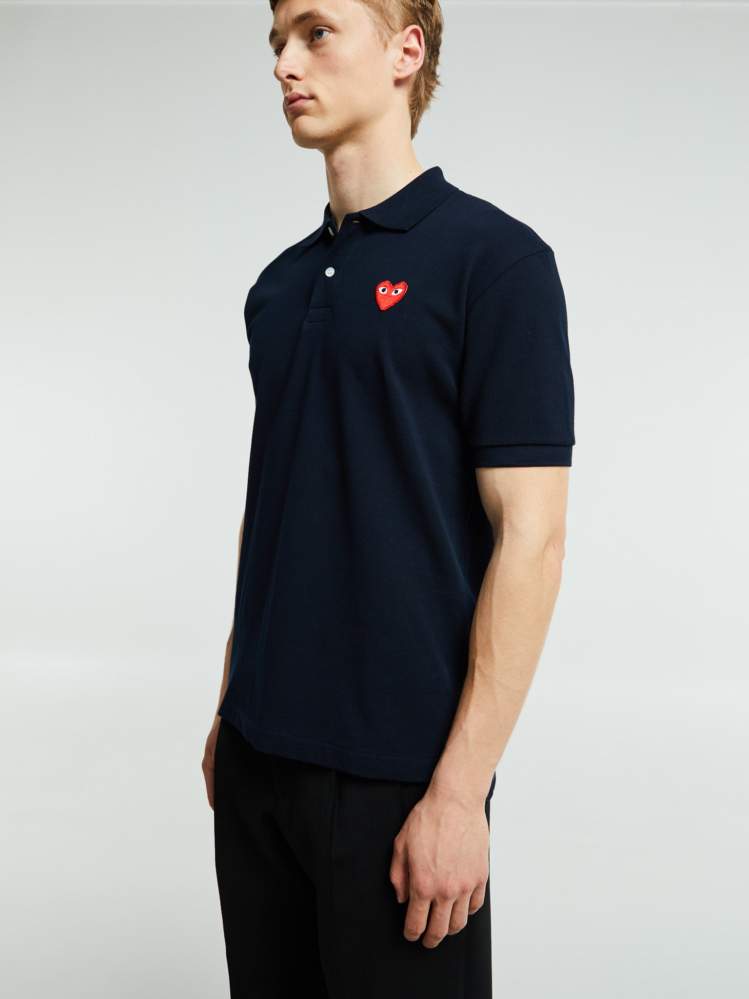 Comme des Garçons PLAY - Polo With Red Emblem in Navy
