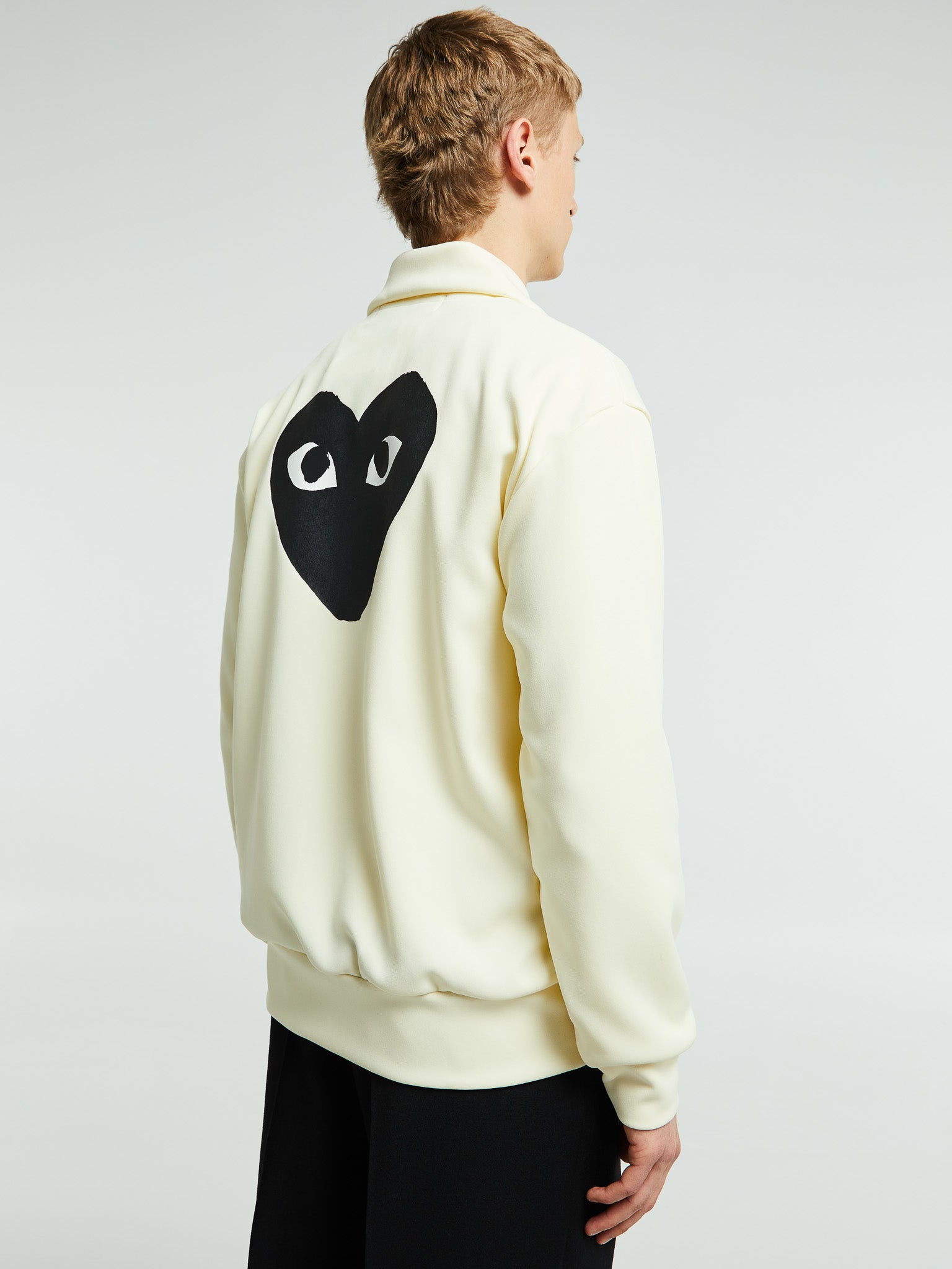 Comme des Garçons PLAY - Sweatshirt With Black Emblem in Ivory