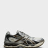 Asics - Gel-Nimbus 10.1 Sneakers in Cream and Pure Silver