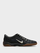Nike - T90 Sneakers in Black and Soft Pearl