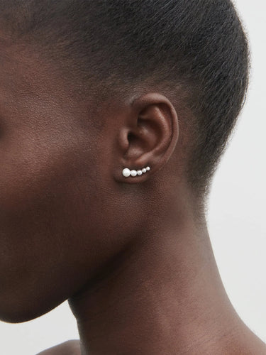Sophie Bille Brahe - Petite Croissant Japonais Earring