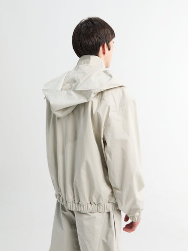 Windbreaker in Light Grey Suit