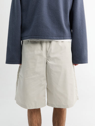 Shorts in Light Grey Suit