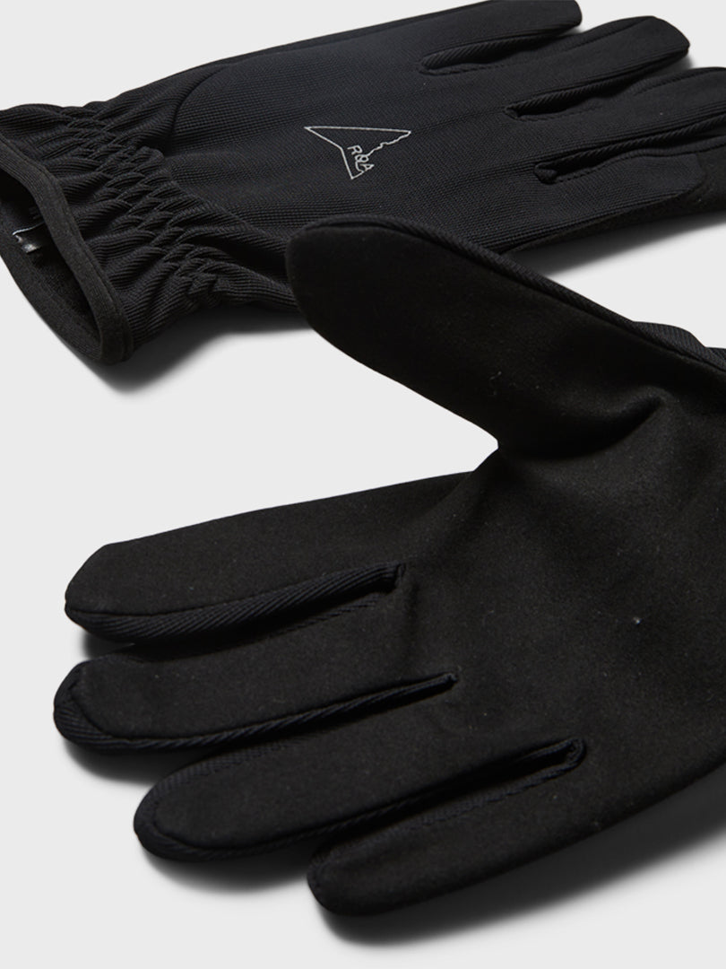 Technical Gloves in Black