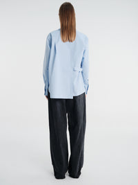sacai - Poplin Shirt in L/Blue Stripe
