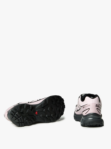 Salomon - XT-6 GoreTex in Black, Icy Pink & Dawn Pink