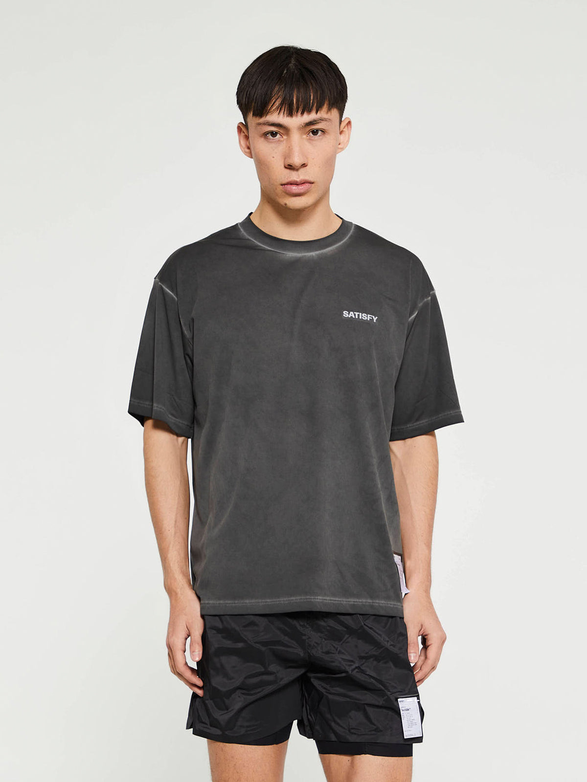 AuraLite T-Shirt in Pigment Black