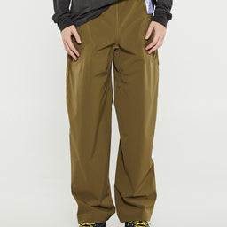 Satisfy - PeaceShell Technical Climb Pants in Olive