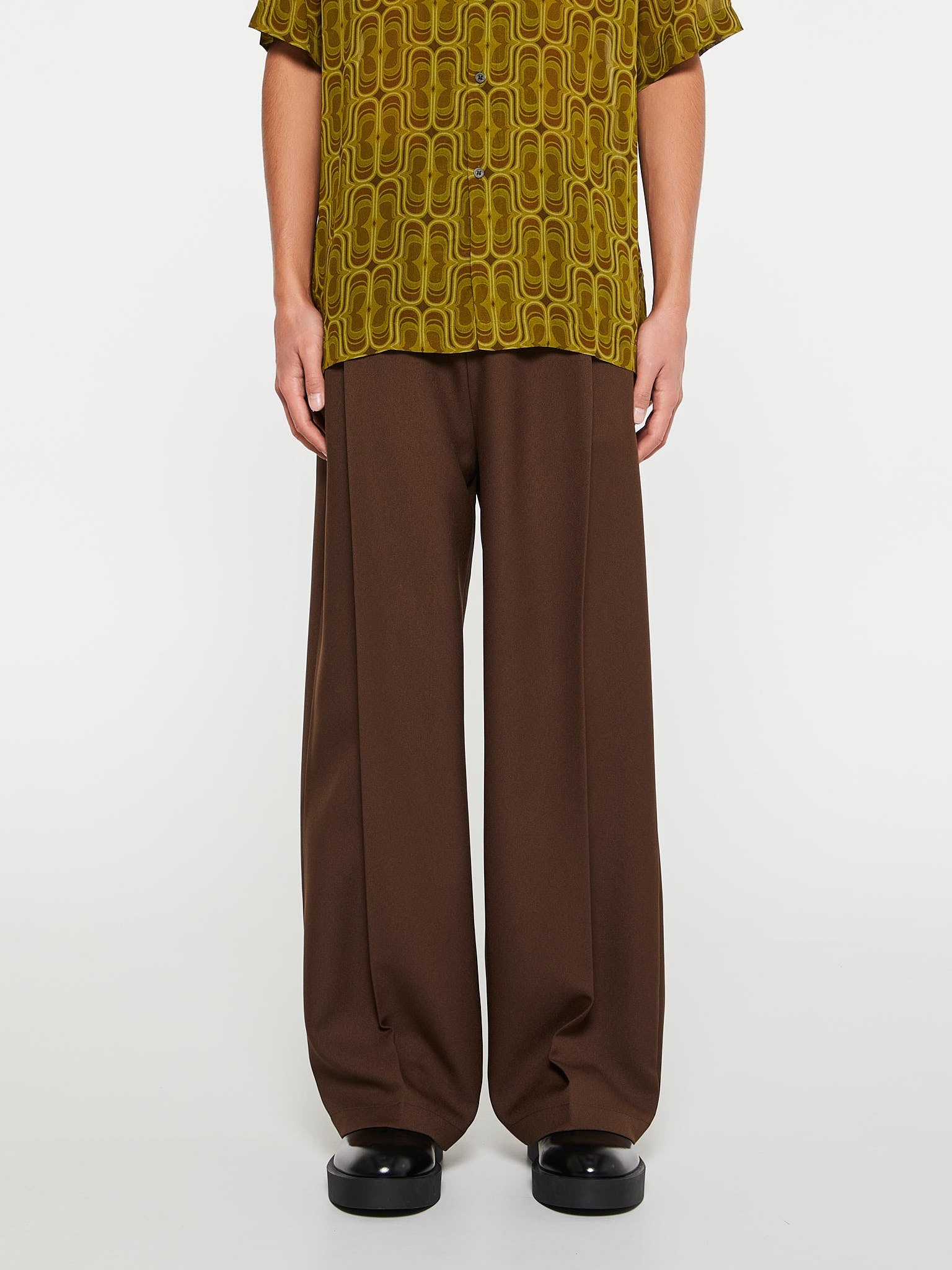 Stockholm (Surf)board Club- Elaine Trousers in Brown