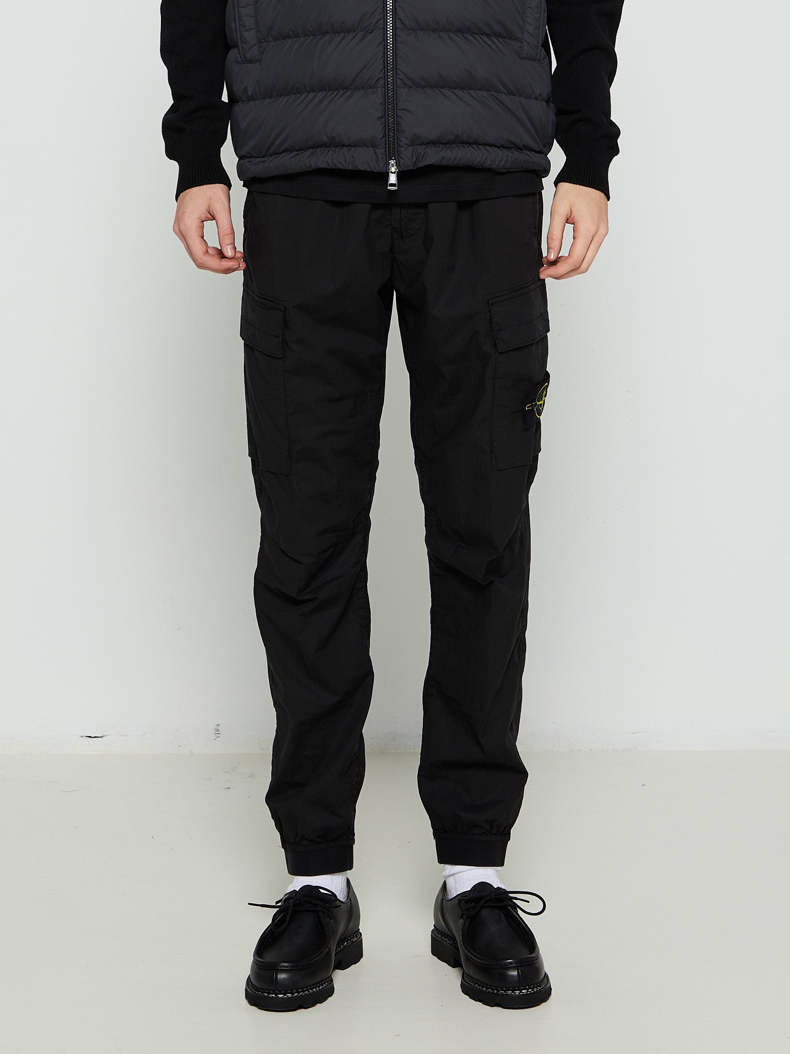 Stone Island - 31303 Tela Stretch Pocket Pants in Black