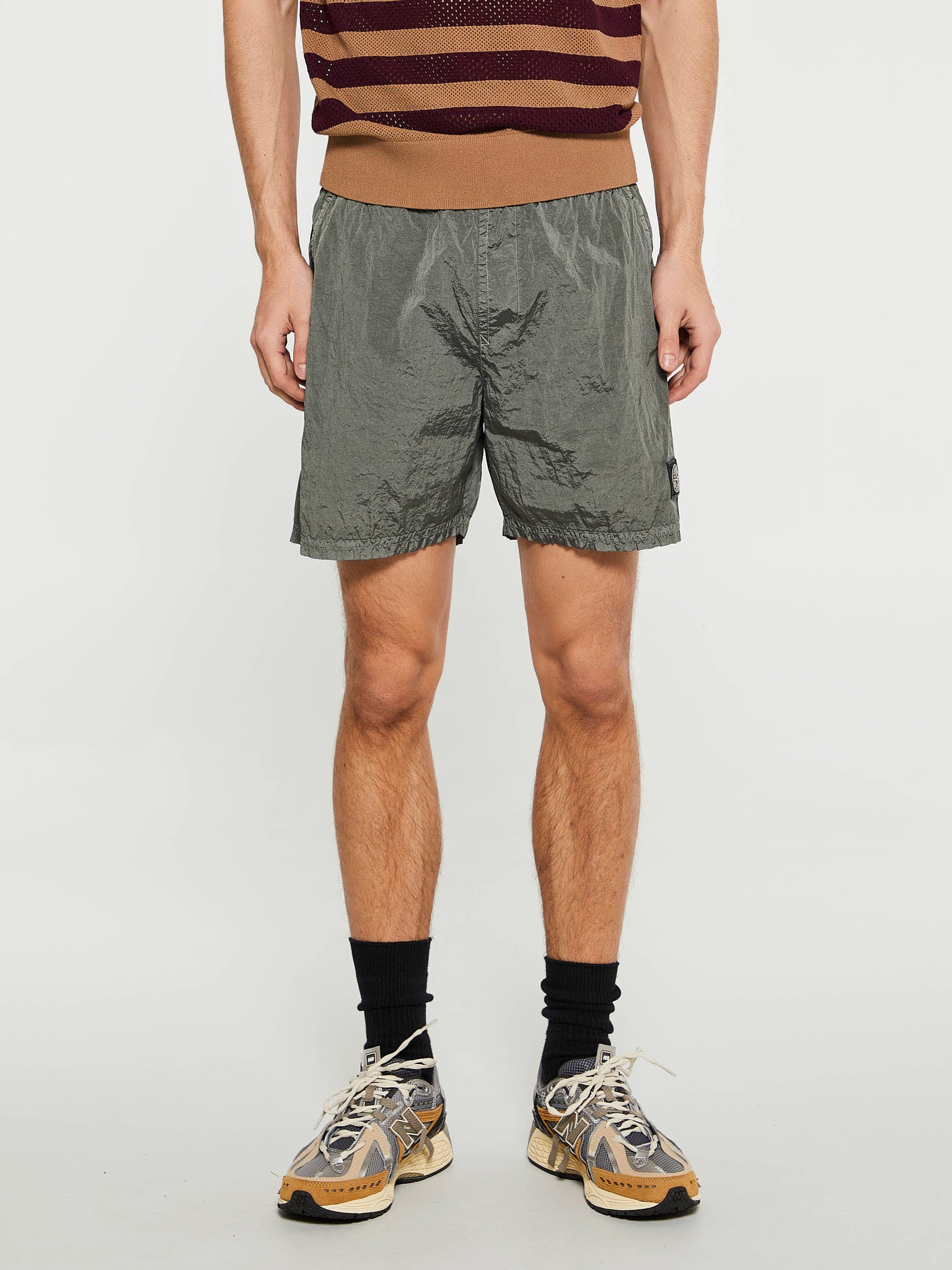 Stone Island - B100009 Nylon Metal Shorts in Military Green