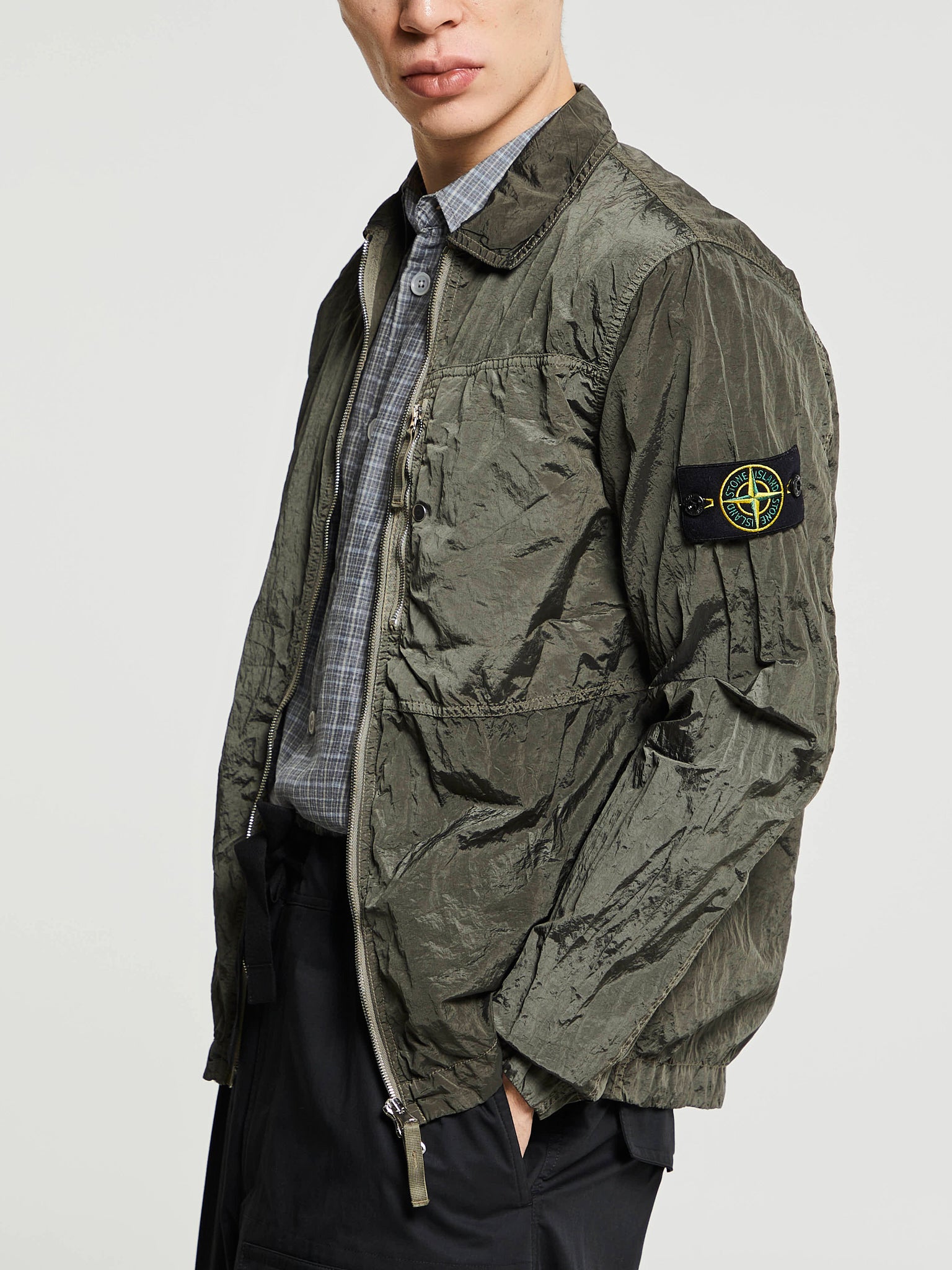 Stone Island - 1200005 Shirt in Military Green