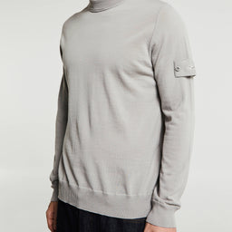 Stone Island - 5100066 Crew Neck in Dust Grey