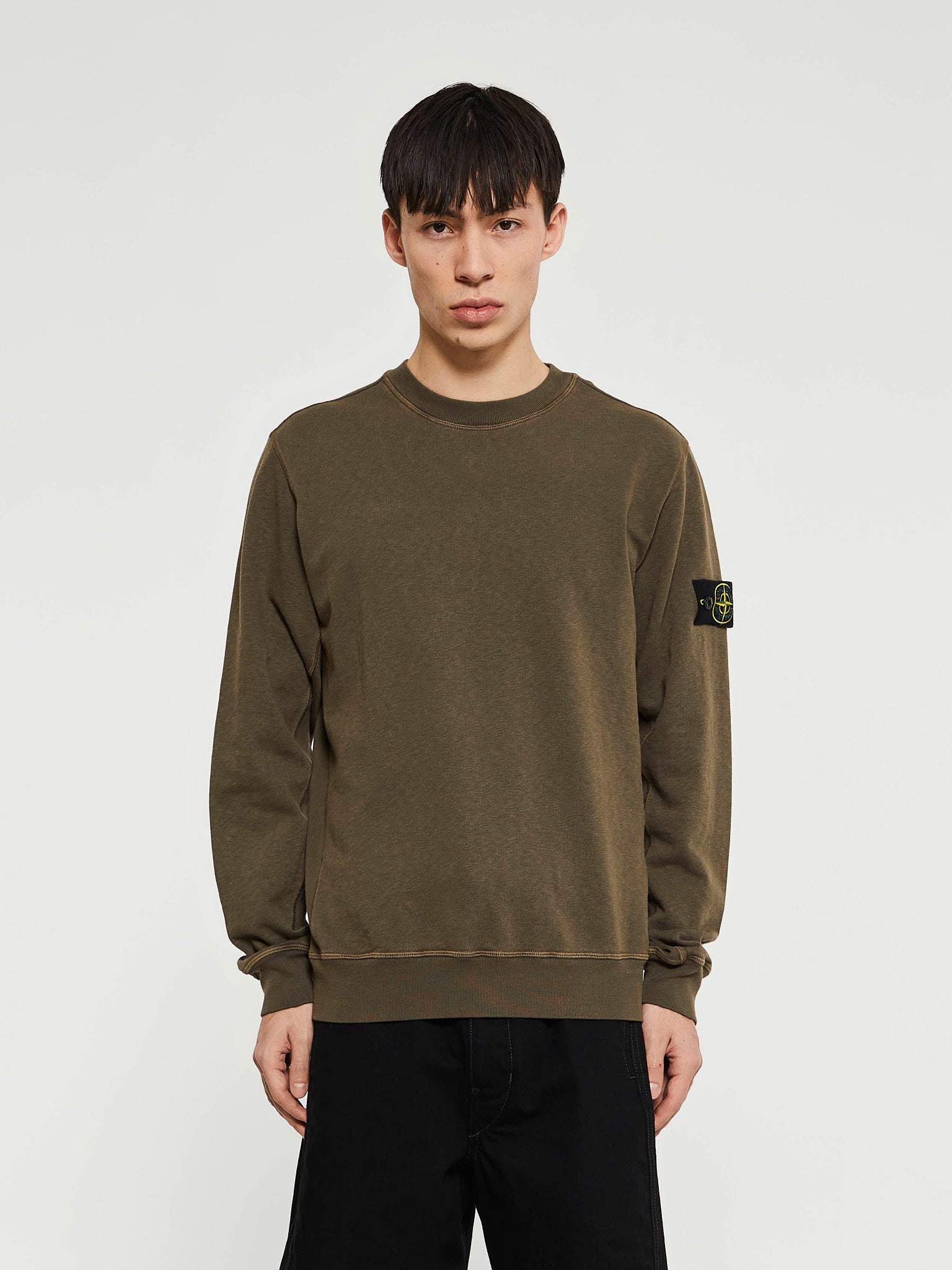 Stone Island - 6100020 Sweatshirt in Military Green