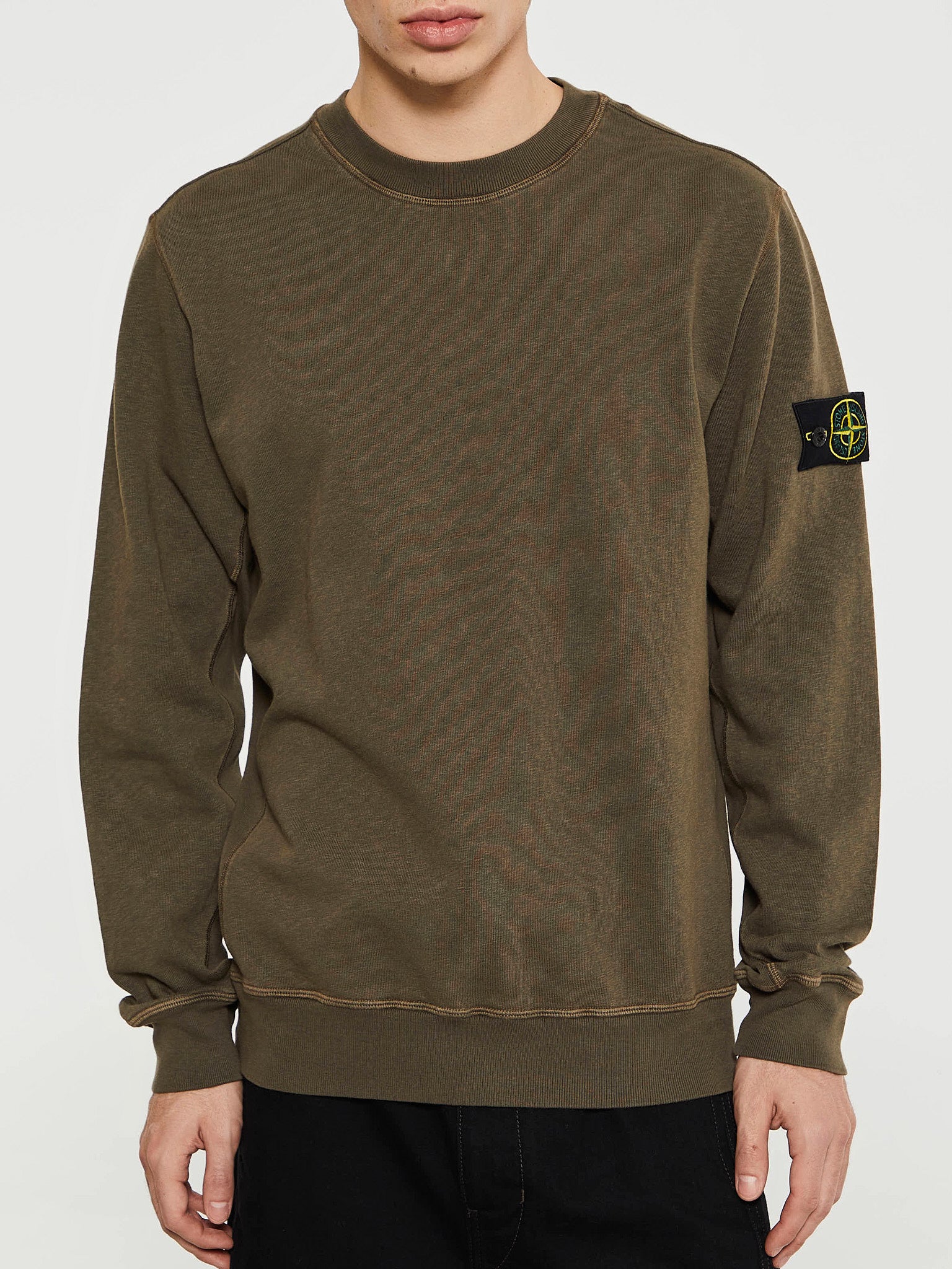 Stone Island - 6100020 Sweatshirt in Military Green