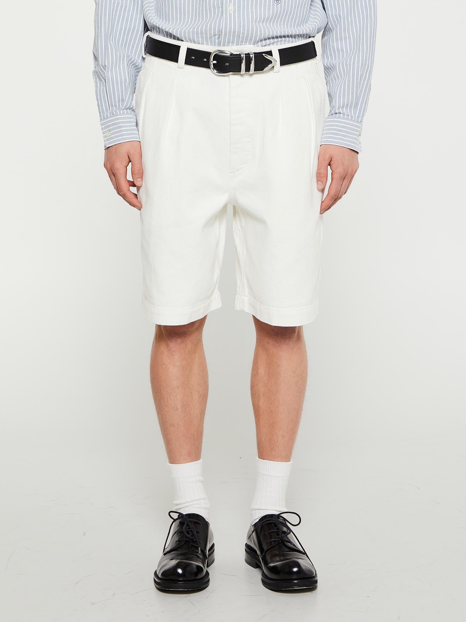 Sunflower - Pleated Shorts in White