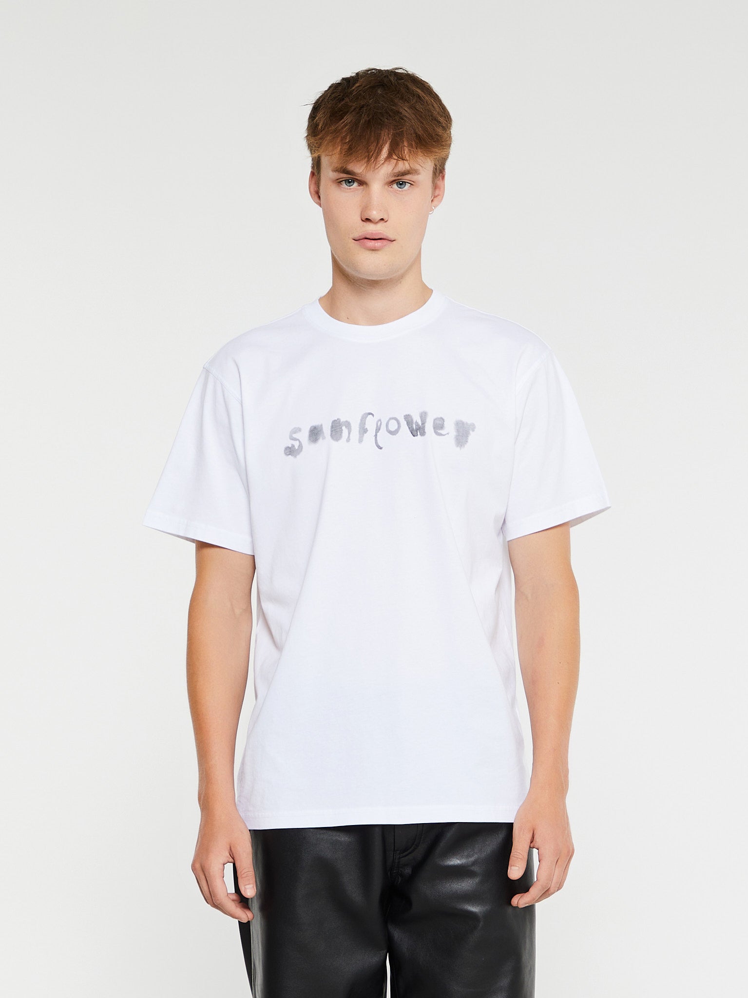 Sunflower - Easy T-Shirt in White
