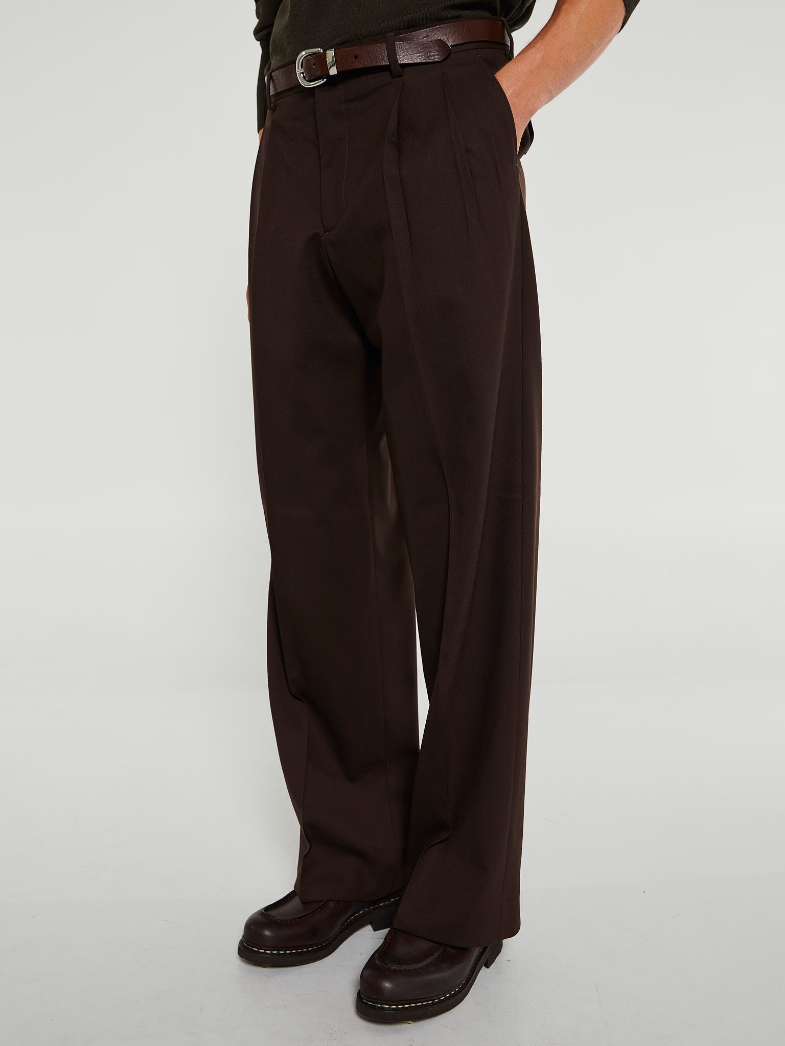 Sunflower - Wide Pleated Trousers in Brown