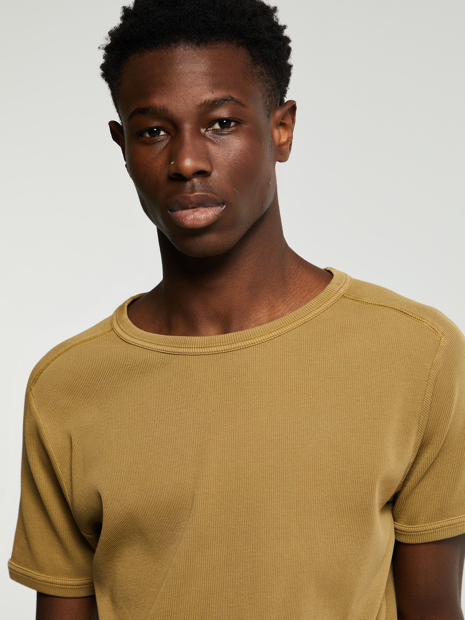 Sunflower - Rib T-shirt in Khaki