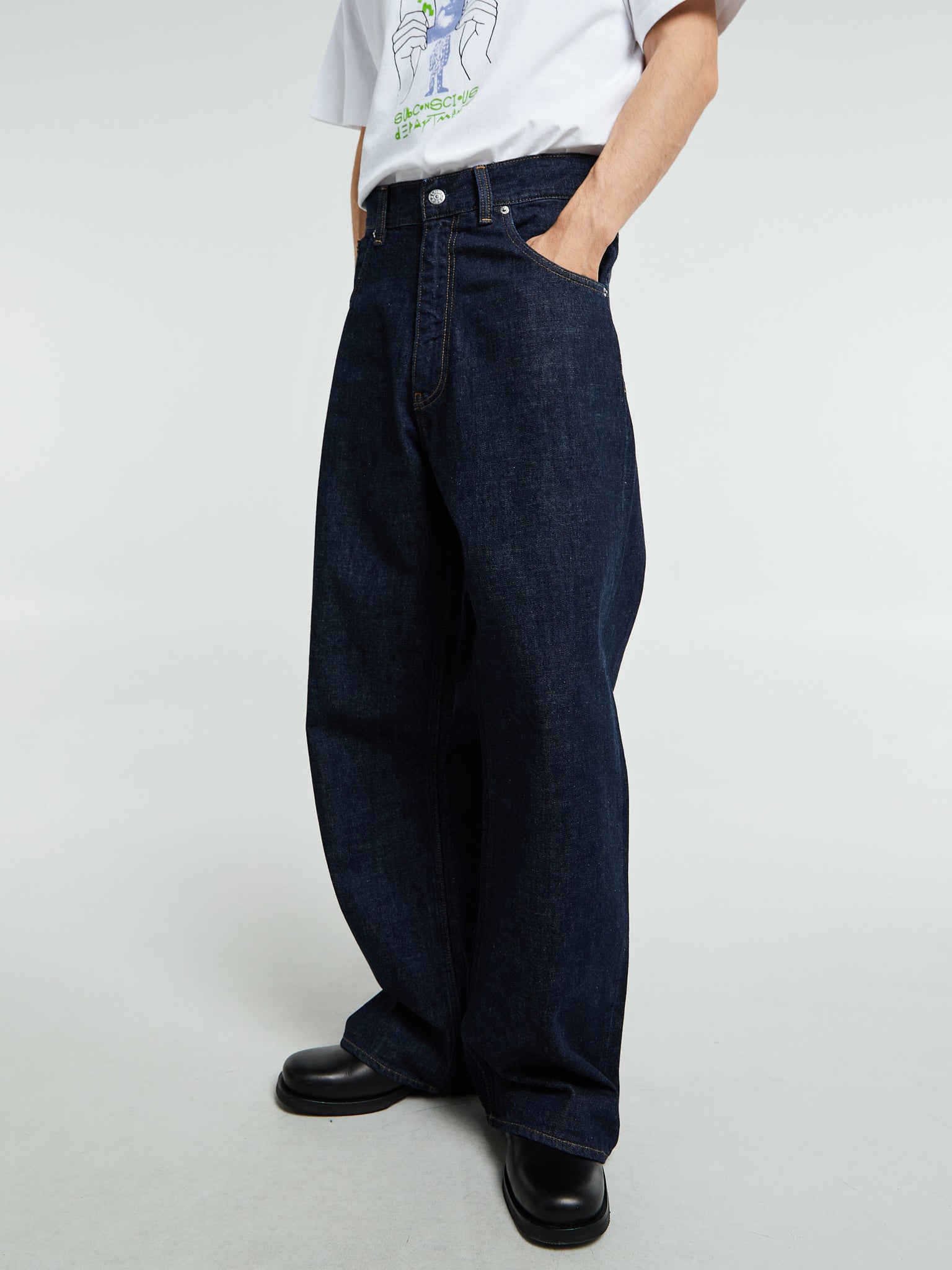 Sunflower - Super Wide Jeans in Simple Rinse Blue