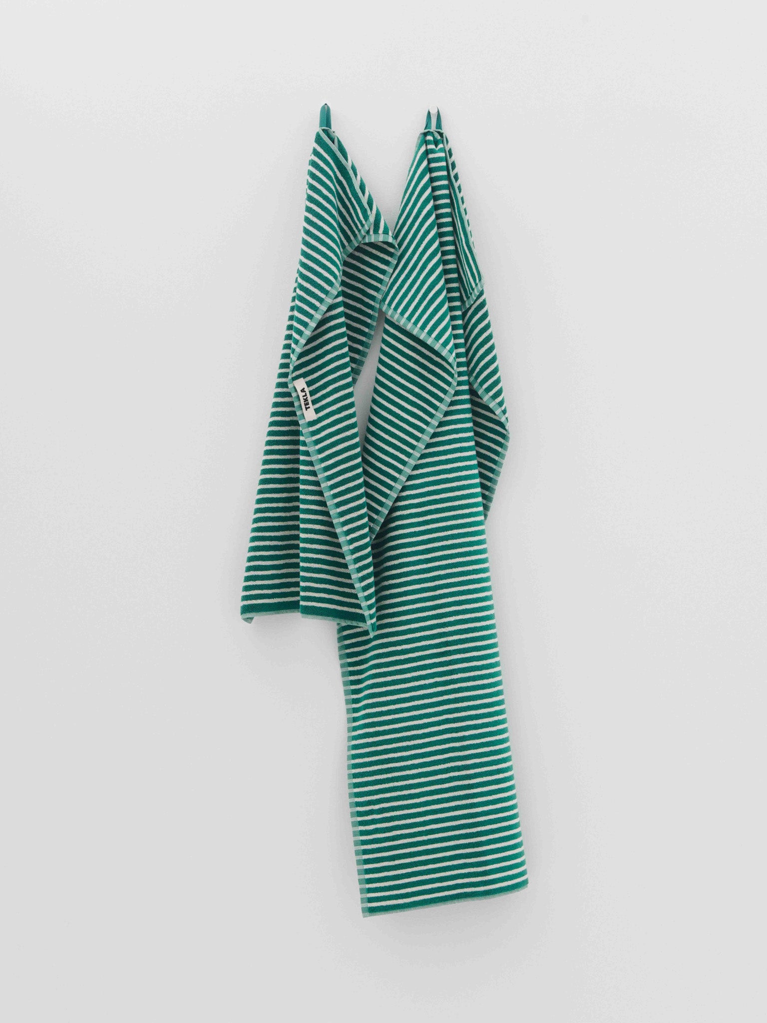 Bath Towel in Teal Green Stripes
