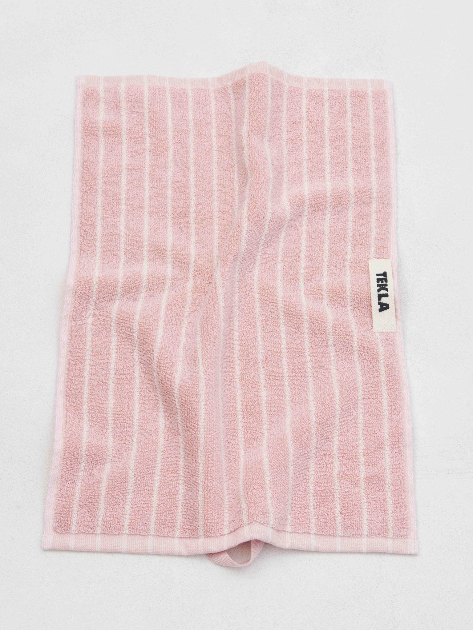 Gæstehåndklæde i Shaded Pink Stripes