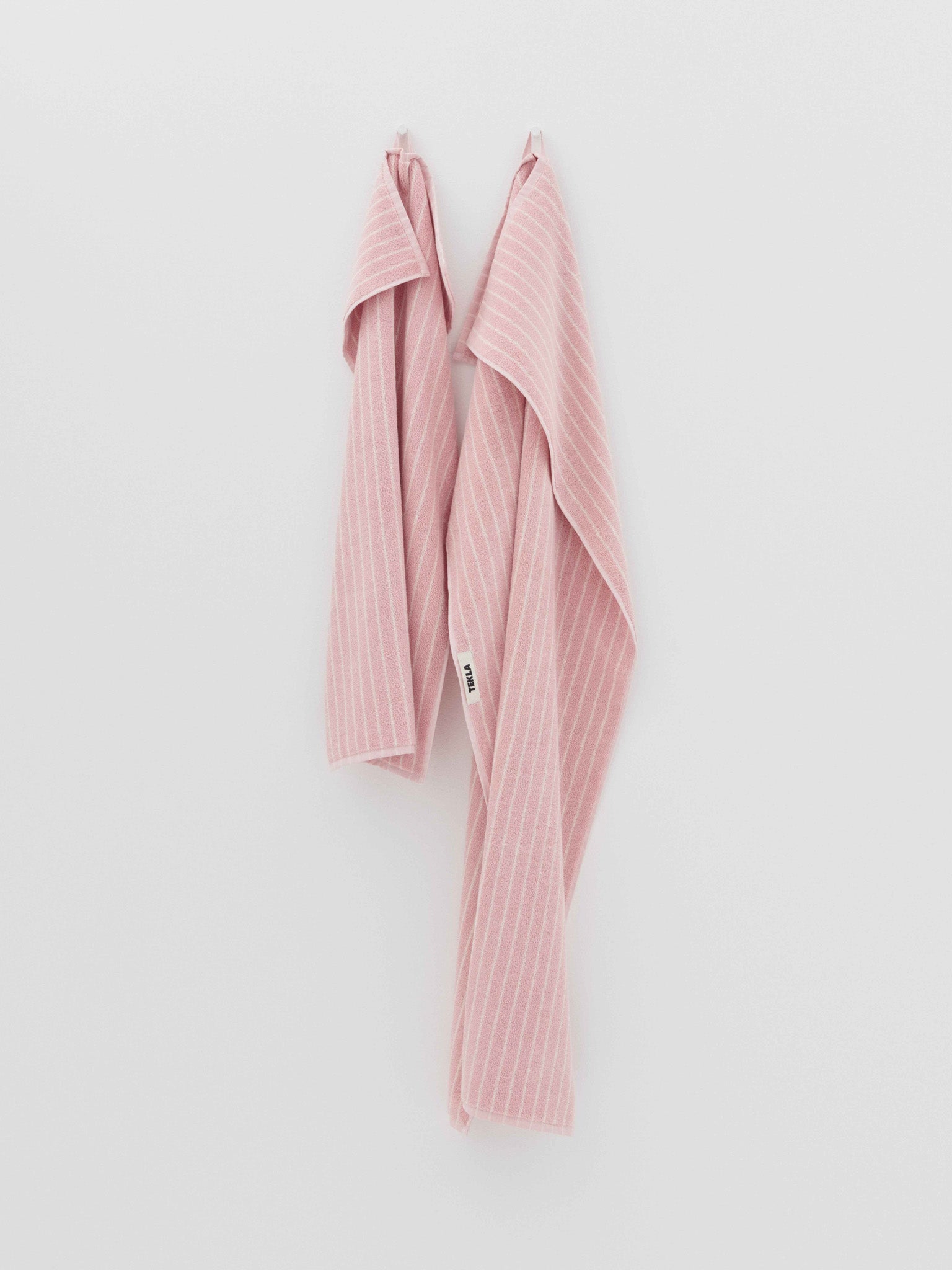 Bath Towel in Shaded Pink Stripes
