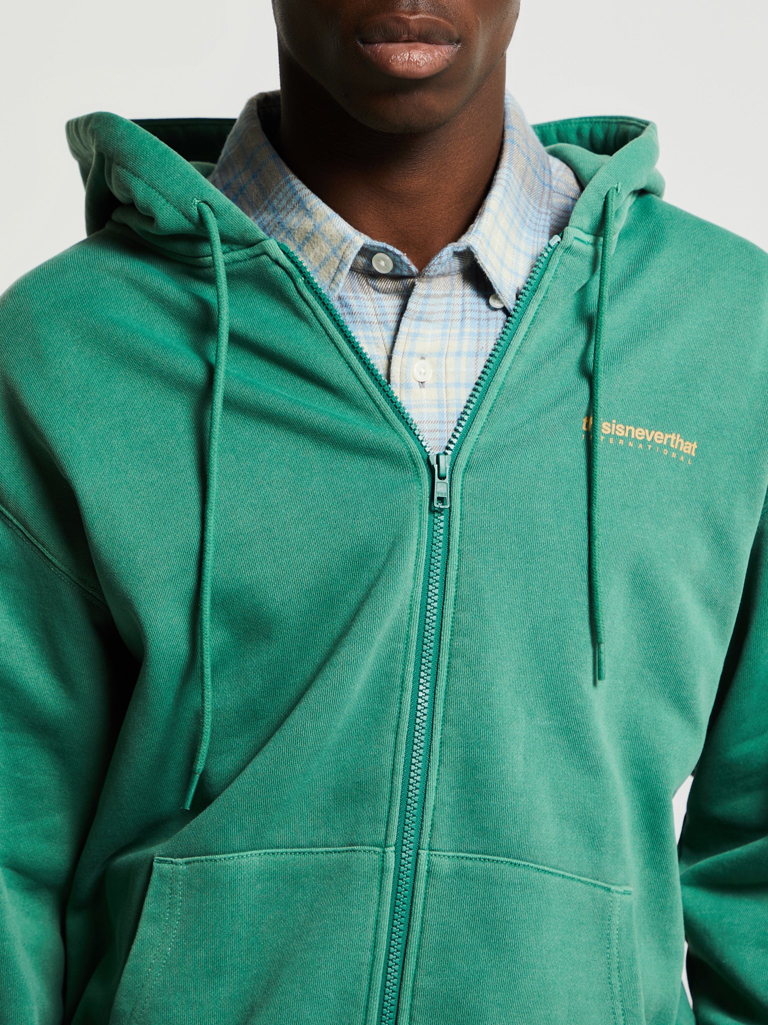 thisisneverthat - INTL. Logo Zip Up Hoodie in Deep Green