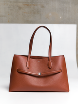 TOTEME - Graind Leather Lounge Tote Bag in Sienna