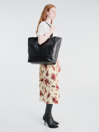 TOTEME - Roam Leather Tote Bag in Black