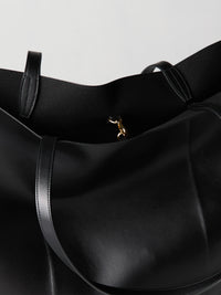 TOTEME - Roam Leather Tote Bag in Black