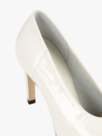TOTEME - Slip Naplack Pumps in Off-White