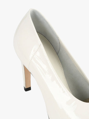 TOTEME - Slip Naplack Pumps in Off-White