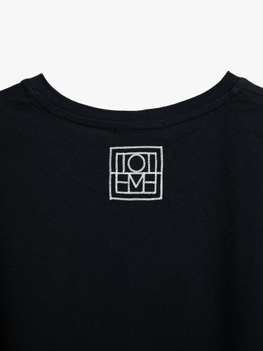 TOTEME - Classic Tee in Black