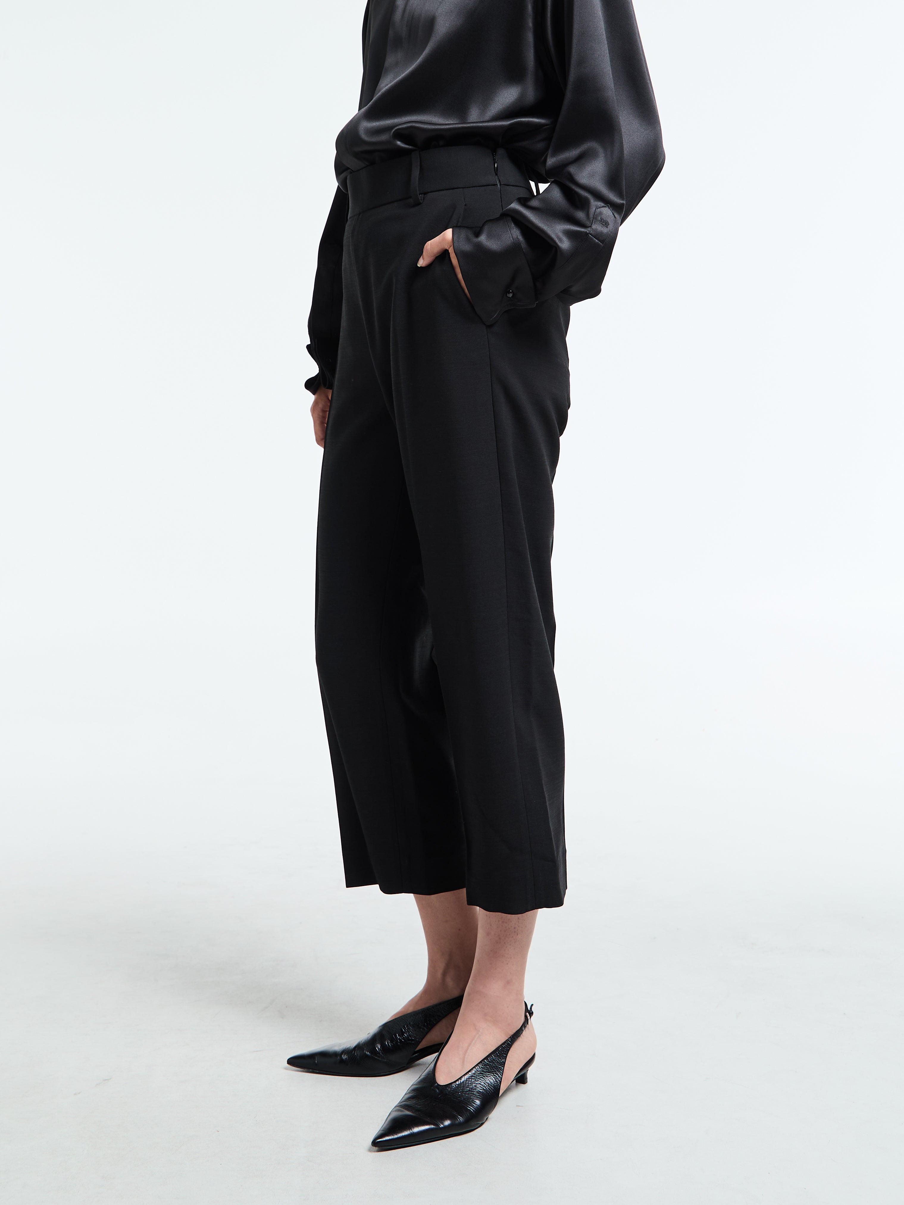 Khaite - Cam Pants in Black