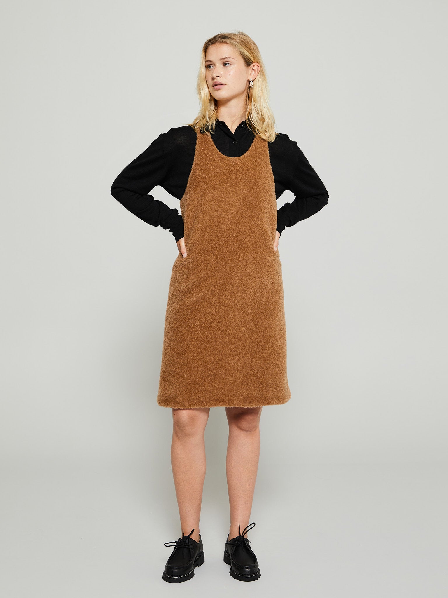 Scoop-Neck Wool-Teddy Dress in Chestnut