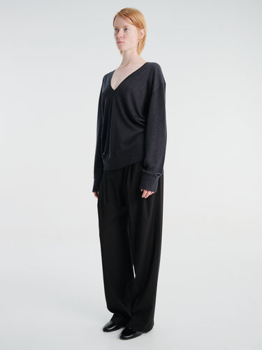 TOTEME - Fine V-Neck Knit in Charcoal Melange