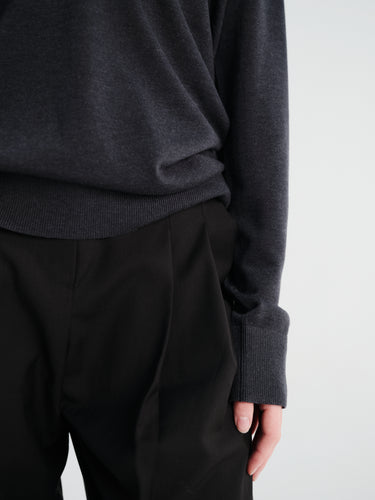TOTEME - Fine V-Neck Knit in Charcoal Melange