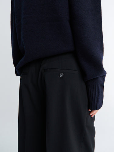 Toteme - Pleat Trousers in Black