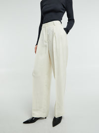 TOTEME - Double-Pleat Fluid Trousers in Ecru