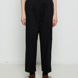 TOTEME - Double-Pleated Trousers in Black