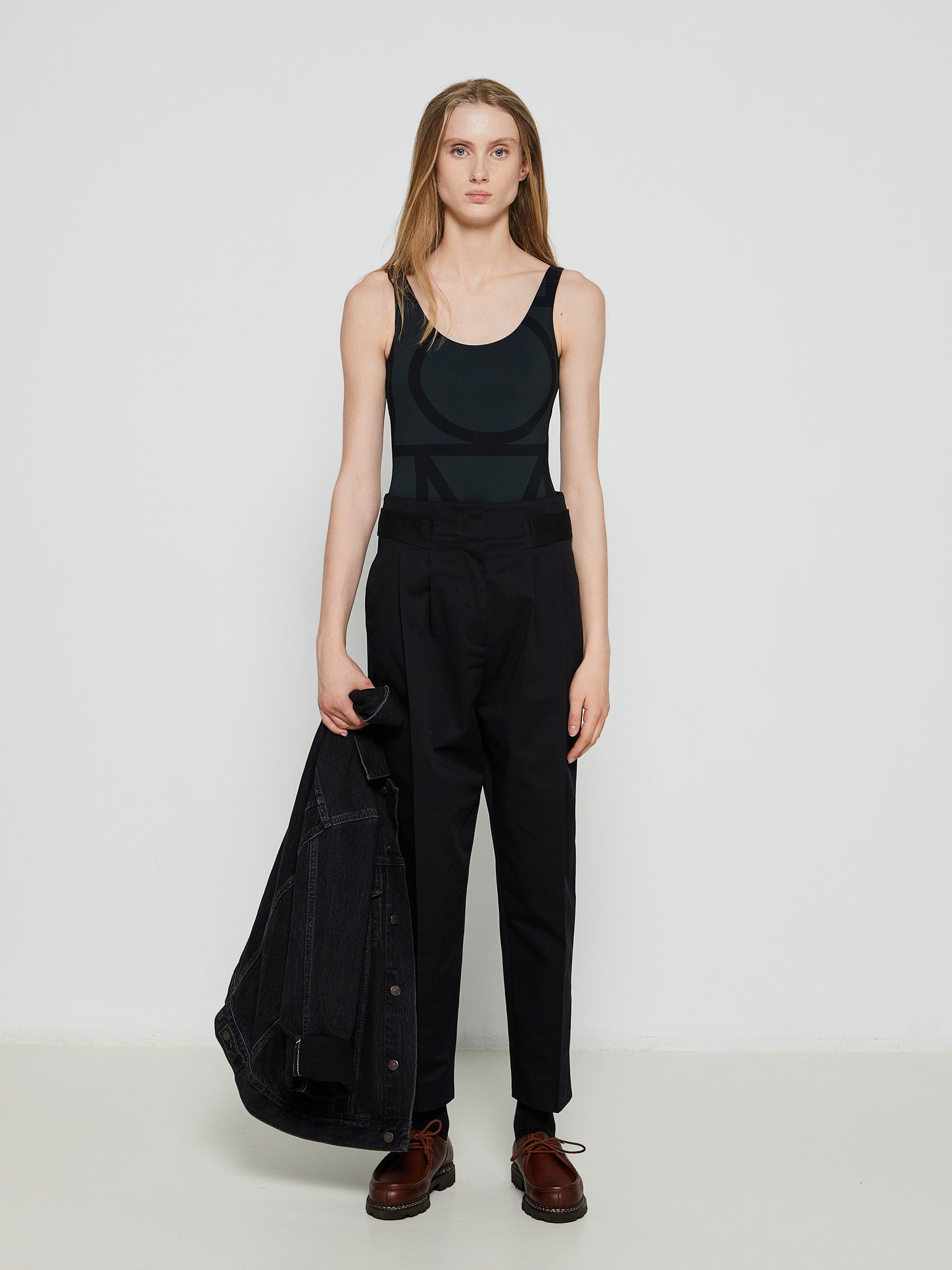 Double-Pleated Trousers in Black