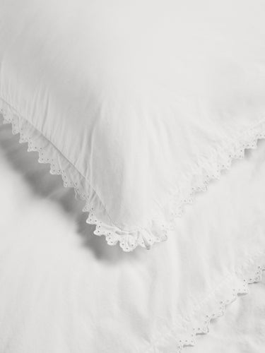 Percale, Broderie Anglaise, Pillow Sham in Broken White/Anaïs