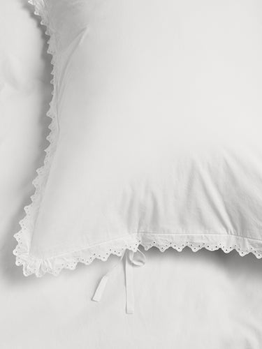 Percale, Broderie Anglaise, Pillow Sham in Broken White/Anaïs